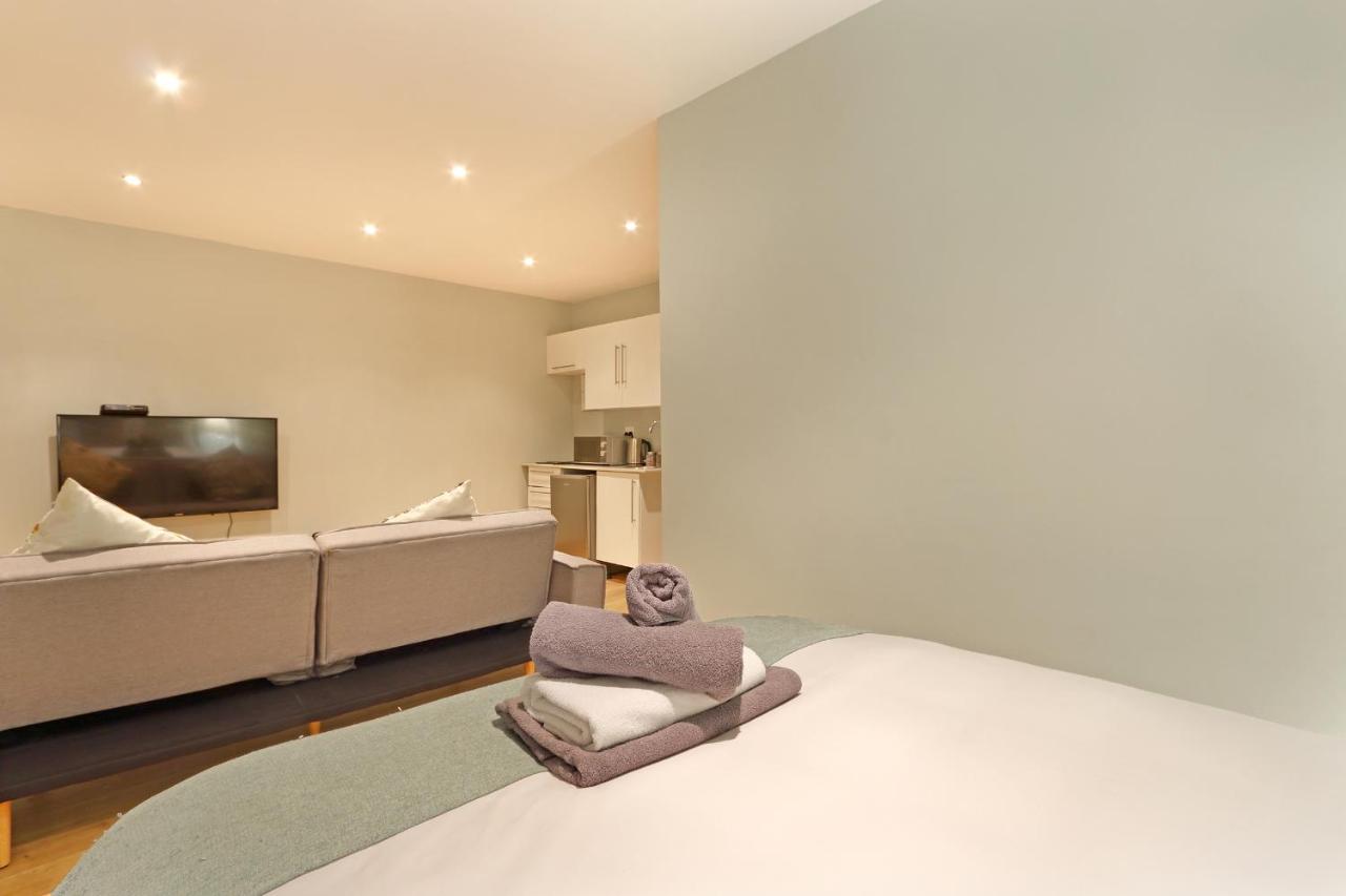 The Rhino Hotel & Apartments Le Cap Extérieur photo