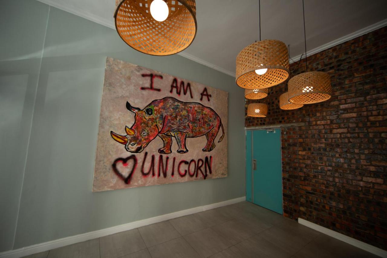 The Rhino Hotel & Apartments Le Cap Extérieur photo